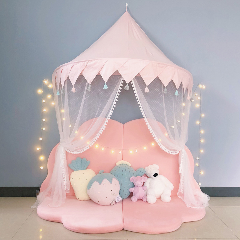 Baby Nursery Decor Ideas - Будинок с балдахином для девочек, кровать