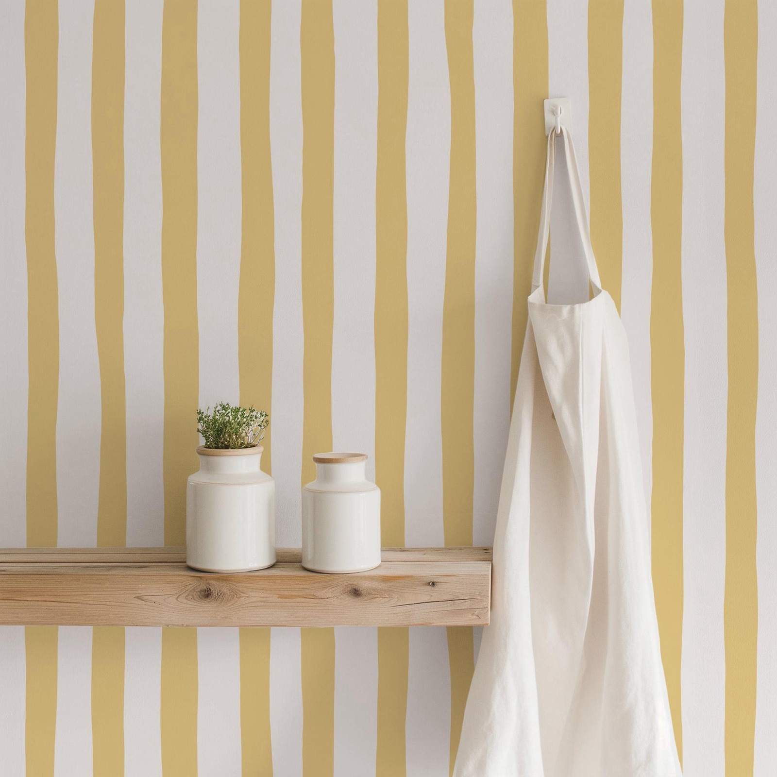 Обои Sunshine Yellow Wobbly St – обзор и цена Baby Nursery Yellow Walls