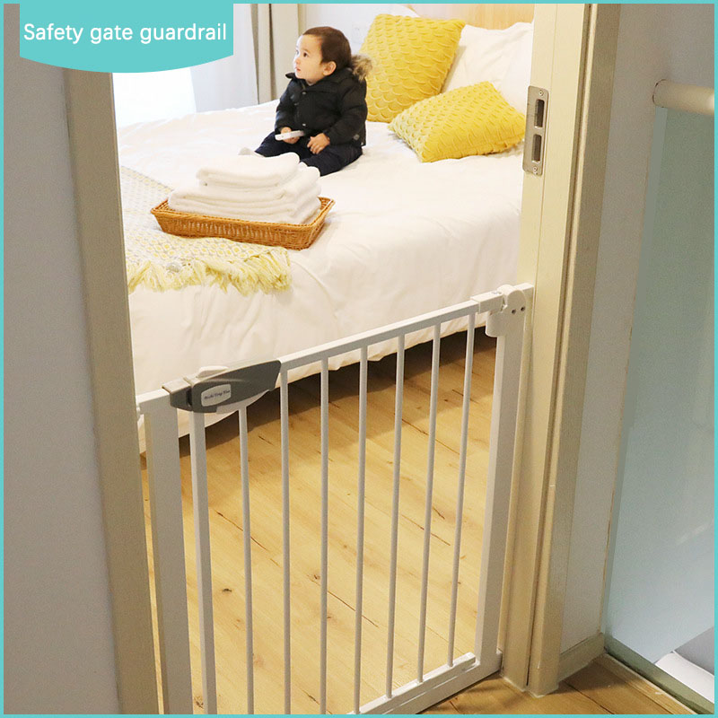 Защитные ограждения для детски – обзор и цена Baby Gate Extra Wide